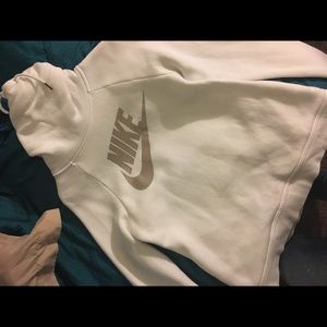 Nike hoodie small